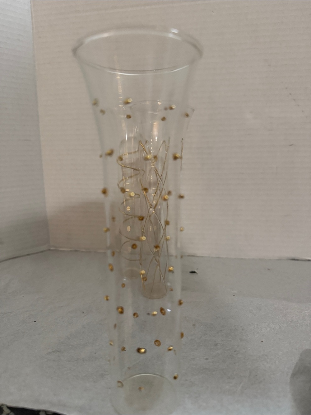 3 Clear Champagne Flutes with Gold Accents - Elegant Home Accent - Picture 4 of 4